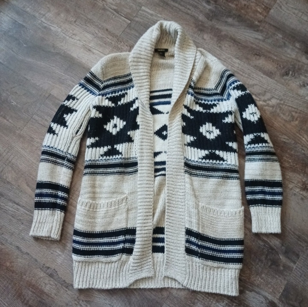 Forever 21 Thick Cardigan